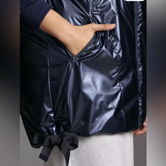 Anthropologie Pilcro Blue Quilted Shine Puffer Vest Women’s Sz Medium - Picture 7 of 10